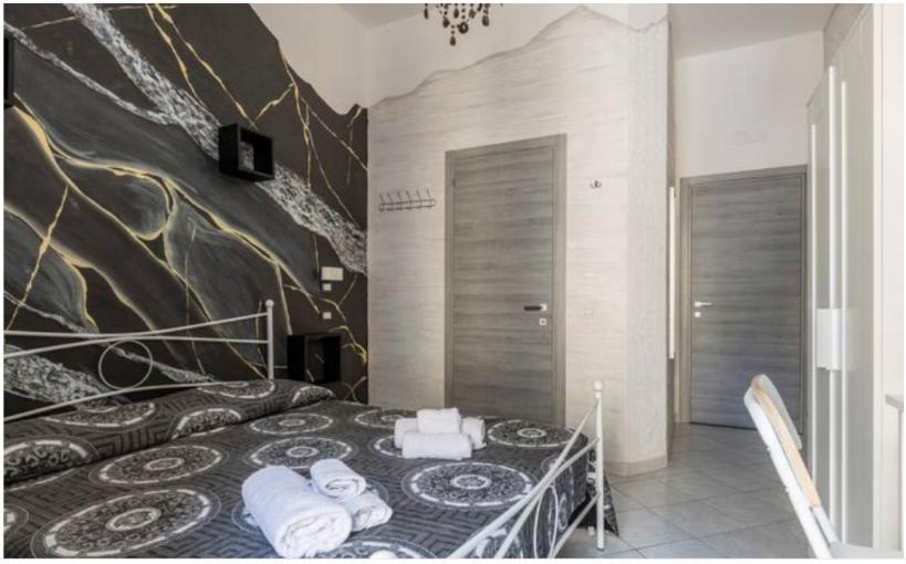 In The Center Rooms Neapel Exterior foto